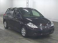 NISSAN TIIDA