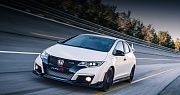 Горячий хэтч Honda Civic Type-R вышел из сумрака