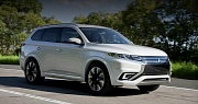 Обновленный Mitsubishi Outlander появится в России в первой половине 2015 года