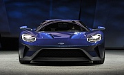 Они побили Феррари: новый Ford GT и два его предшественника