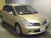 NISSAN TIIDA