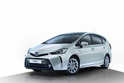 Toyota представила обновленный семиместный Prius+